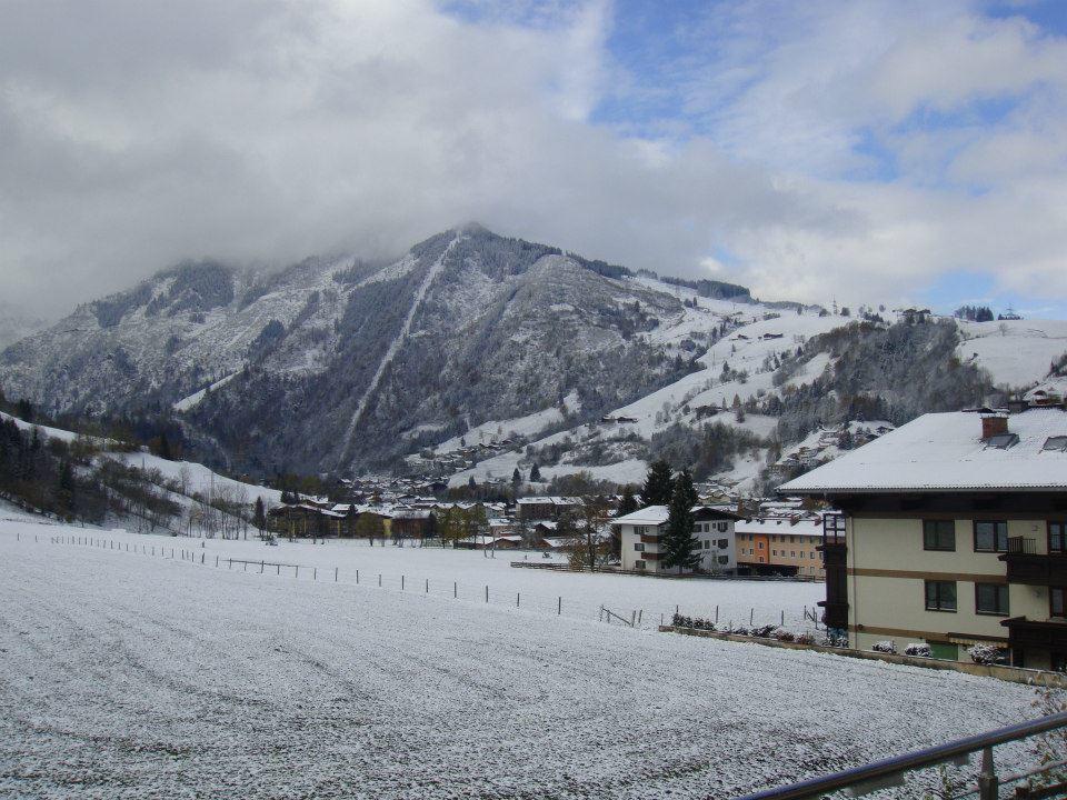 Hotel Panorama Kaprun Bagian luar foto