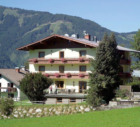 Hotel Panorama Kaprun Bagian luar foto